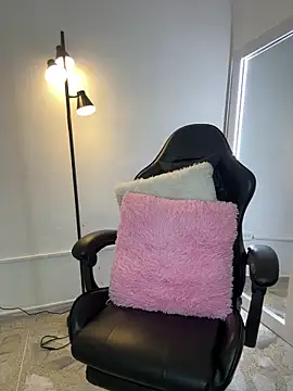 Snapshot of _Sarita_1 chatting on 11/29/25, 02:44 Sarita 1 online show from 11/29/25, 02:44