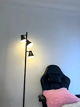 Snapshot of _Sarita_1 chatting on 12/02/25, 02:45 Sarita 1 online show from 12/02/25, 02:45