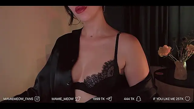 Mamiemeow online show from 06/05/26, 02:01