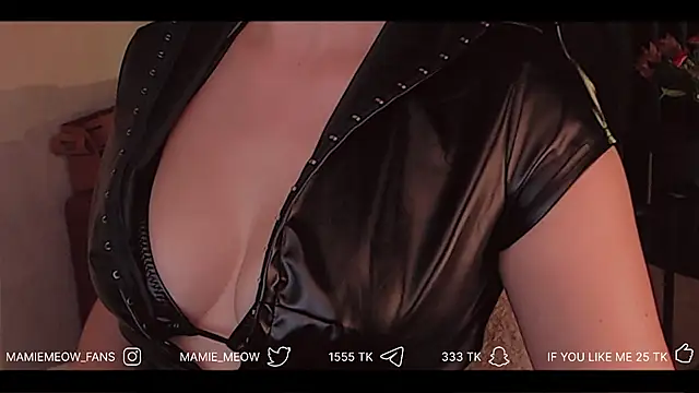 Mamiemeow online show from 03/31/26, 01:24