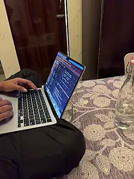 Ujjwallkumar0069 online show from 11/19/25, 05:51