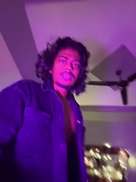 Ujjwallkumar0069 online show from 10/10/25, 10:10