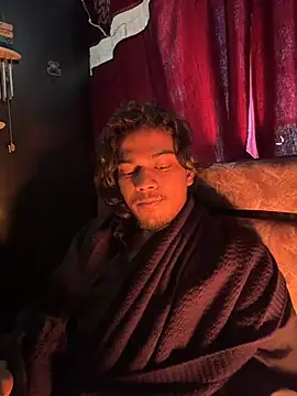 Ujjwallkumar0069 online show from 12/04/25, 09:41