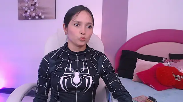 Suzy1  online show from 04/02/26, 07:31