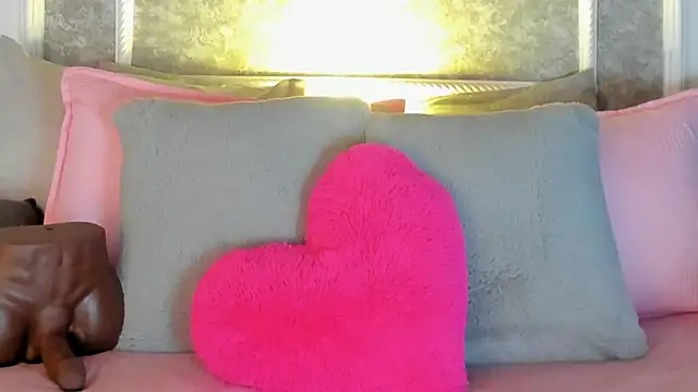  victoriaa  lois online show from 11/08/25, 08:56