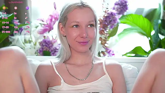 RanyThomson online show from 12/03/25, 12:48