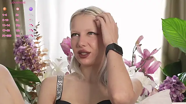 RanyThomson online show from 10/20/25, 07:53