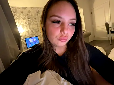 Snapshot of EllaStarrxxx chatting on 10/30/25, 12:53 EllaStarrxxx online show from 10/30/25, 12:53