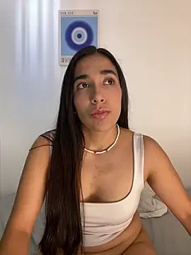 SabrinaEvanss  online show from 02/18/26, 06:48