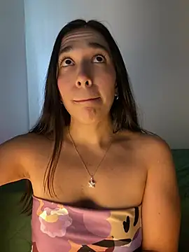 SabrinaEvanss  online show from 03/18/26, 09:04