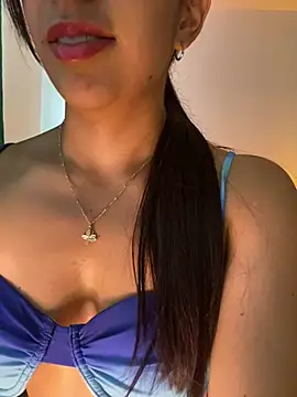 Snapshot of SabrinaEvanss_ chatting on 07/12/26, 08:09 SabrinaEvanss online show from 07/12/26, 08:09