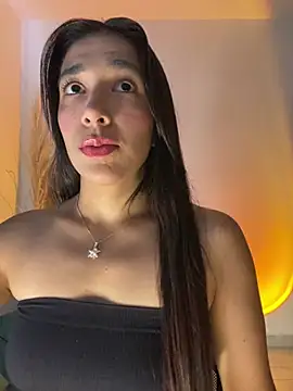 Snapshot of SabrinaEvanss_ chatting on 05/29/26, 07:31 SabrinaEvanss online show from 05/29/26, 07:31