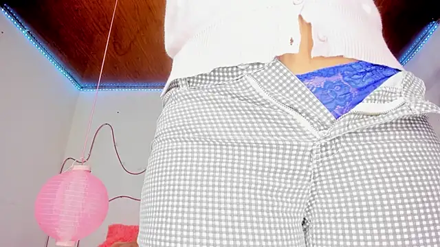 shannon kinne  online show from 10/09/25, 07:47