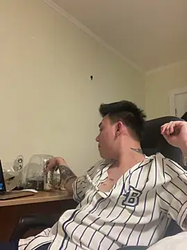 latava online show from 10/07/25, 08:54