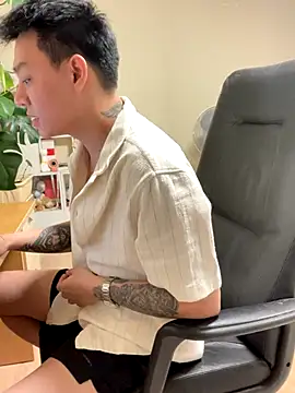 latava online show from 11/05/25, 03:37