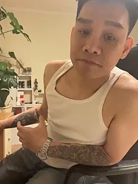 latava online show from 10/20/25, 05:24