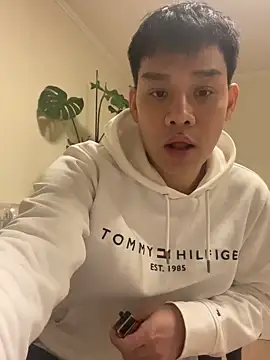 latava online show from 10/16/25, 06:05