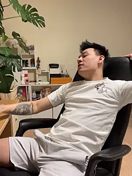 latava online show from 11/02/25, 03:28