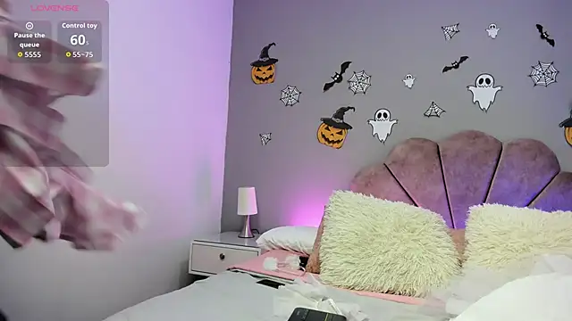 Lalitaswwet online show from 10/29/25, 12:26