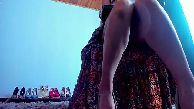 Velourmuse online show from 11/16/25, 02:55