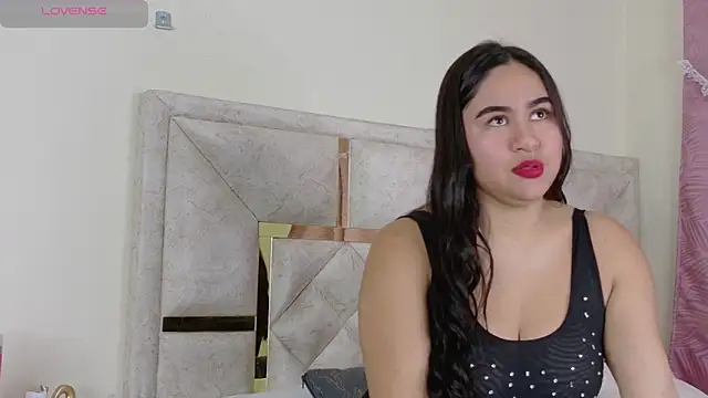 Mia belmontt online show from 10/22/25, 08:08