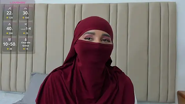  alishaa c online show from 10/08/25, 02:13