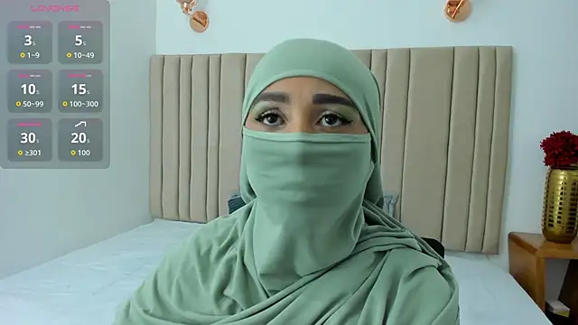  alishaa c online show from 10/12/25, 03:41