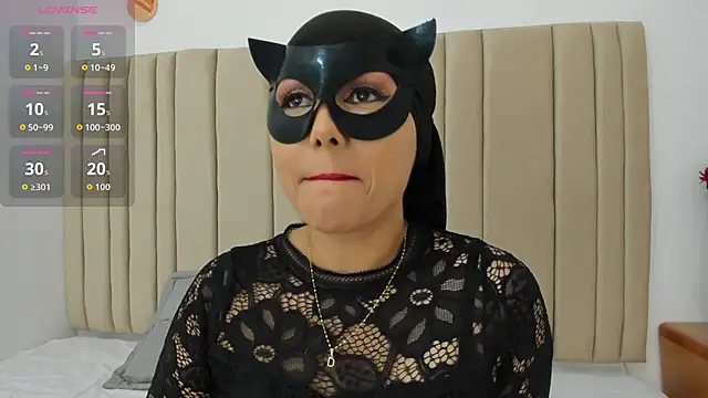  alishaa c online show from 10/18/25, 02:46