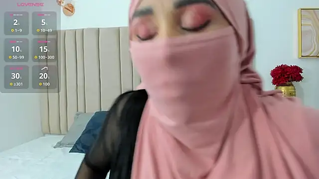  alishaa c online show from 10/11/25, 02:45