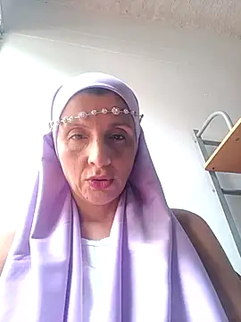 Aafsha  online show from 02/04/26, 08:15