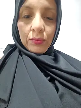 Aafsha  online show from 11/30/25, 09:21