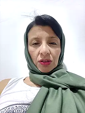 Aafsha  online show from 10/26/25, 10:04