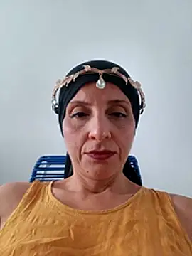 Aafsha  online show from 04/13/26, 07:18