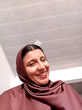 Aafsha  online show from 10/27/25, 01:01