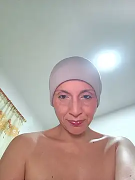 Snapshot of Aafsha_ chatting on 07/19/26, 04:04 Aafsha online show from 07/19/26, 04:04