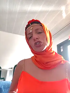 Aafsha  online show from 11/10/25, 04:23