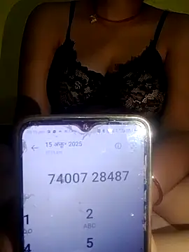 CUT MOM online show from 10/15/25, 04:48