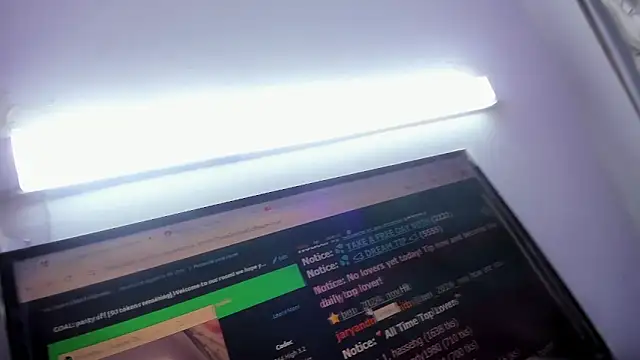 sofiandnick smith online show from 11/21/25, 03:16