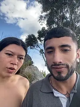 sofiandnick smith online show from 12/13/25, 08:15