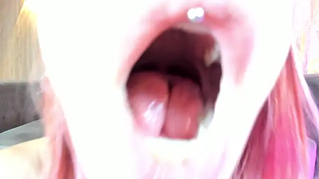 ZammyRossee online show from 04/02/26, 04:30