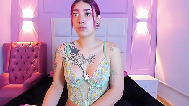 Snapshot of ZammyRossee chatting on 02/10/26, 03:16 ZammyRossee online show from 02/10/26, 03:16