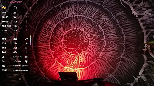 dahlia darkwood online show from 02/19/26, 10:51