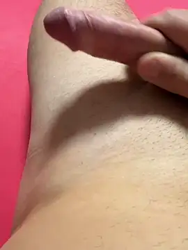 GiNo 93 online show from 11/10/25, 04:23