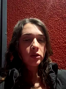 MayaVonDe online show from 11/15/25, 04:00