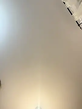 MayaVonDe online show from 11/05/25, 04:10