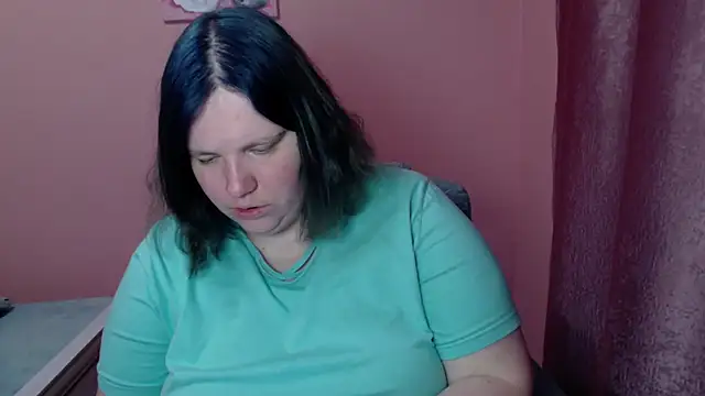  alexandra ray  online show from 04/15/26, 11:05