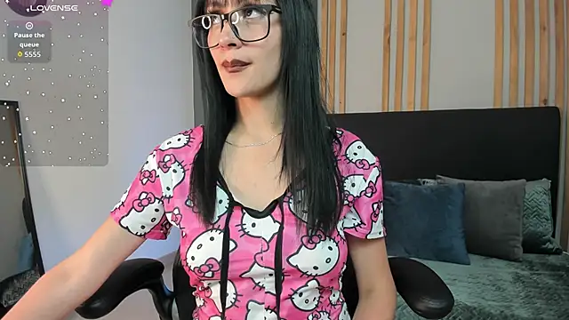 Lisie tigth online show from 10/15/25, 04:11