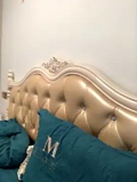 Mile-m online show from 11/03/25, 02:06