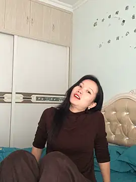 Mile-m online show from 10/19/25, 06:27