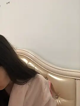 Mile-m online show from 03/15/26, 10:17